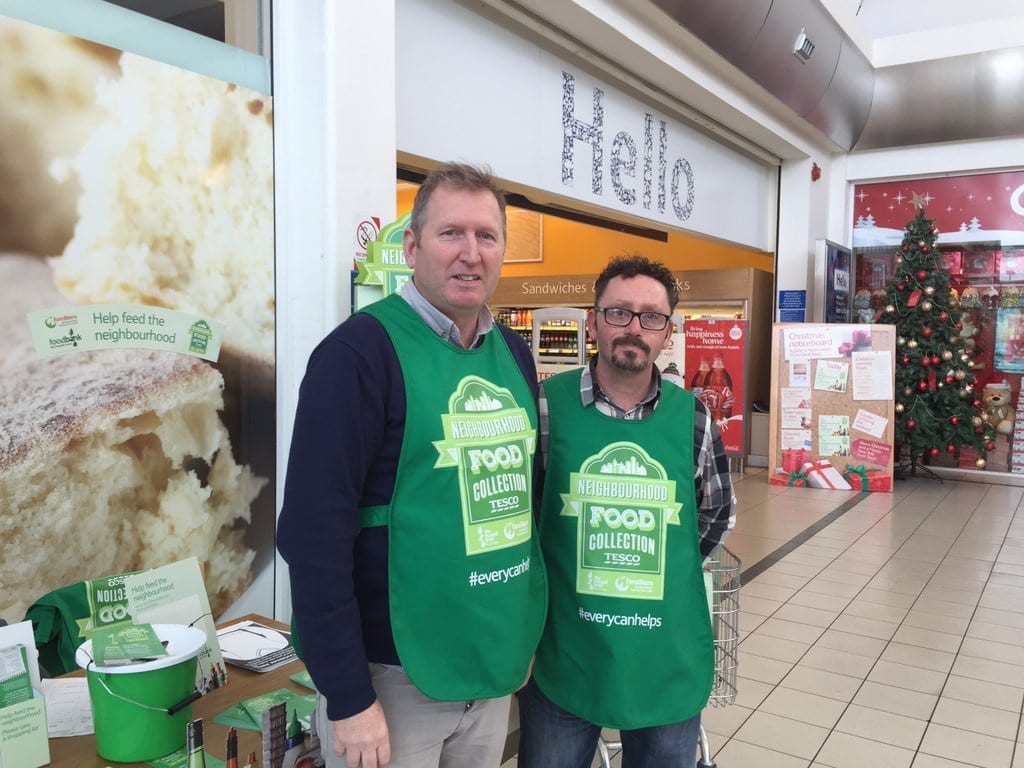 Doug Beattie visits a foodbank in Portadown