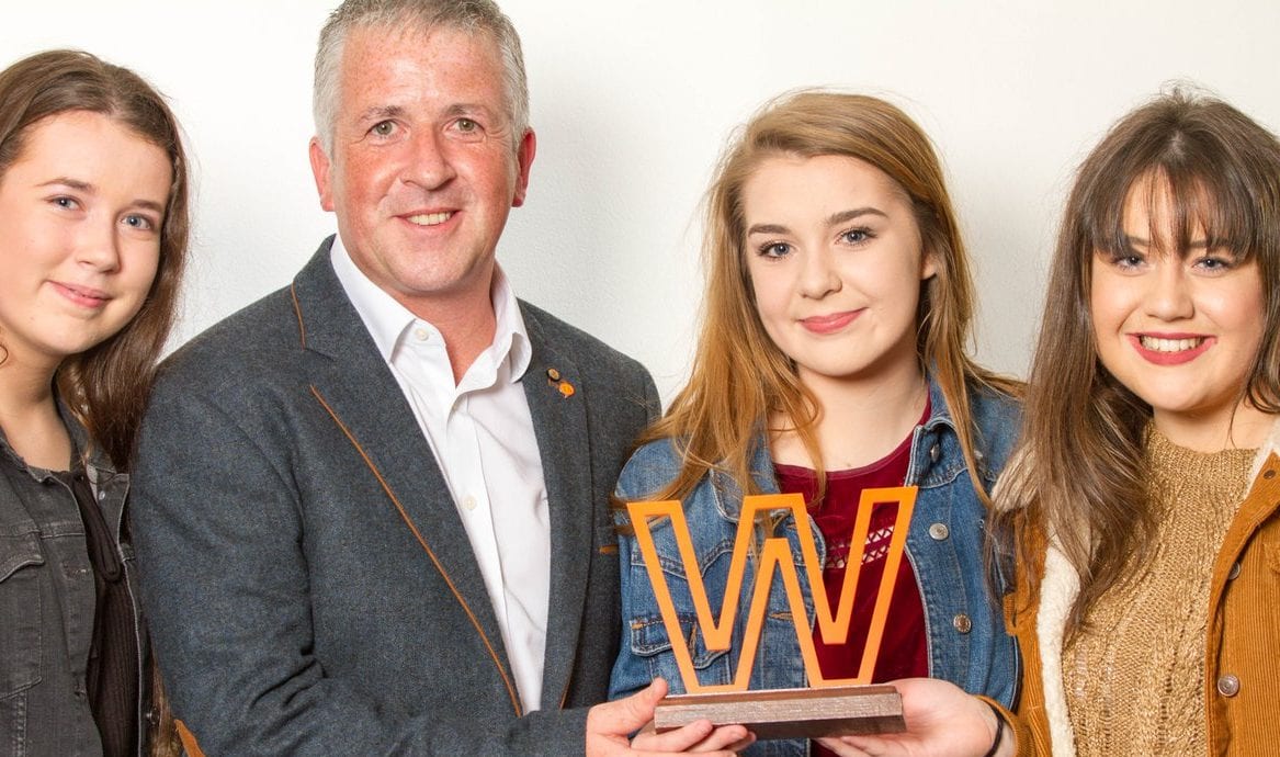 L-R Luíseach Ní Threinfhir, Gearóid Ó Machail, Erin Nic Giolla Cheara, Faílenn Nig Fhionnbhairr ) – pictured with the award at Liberty Hall, Dublin.