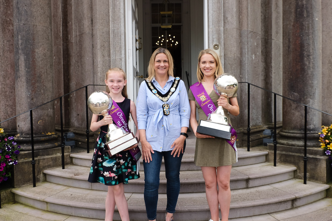Lord Mayor of Armagh Mealla Campbell welcomes World Champion Irish Dancers, sisters Olivia and Caitlin Murray to a reception at The Palace Armagh Co.Armagh