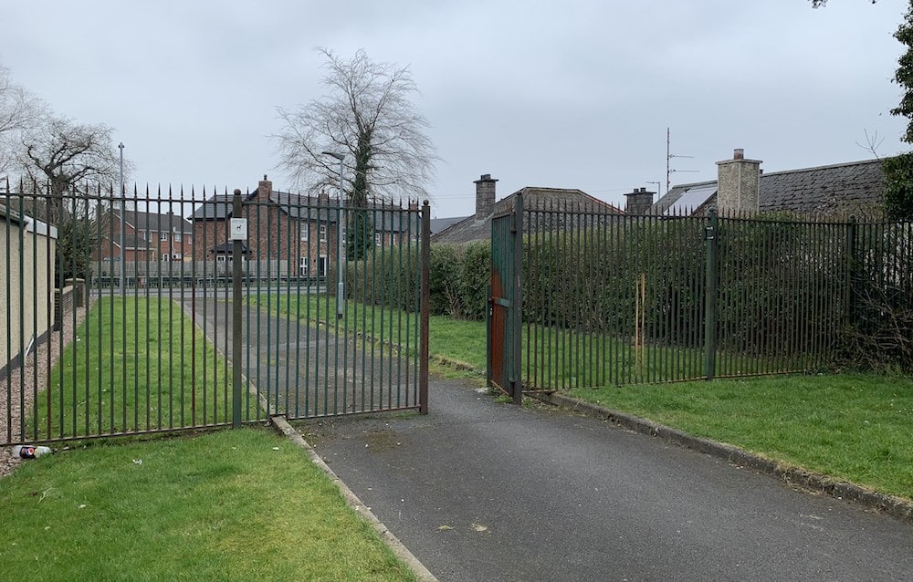 Lurgan interface fence