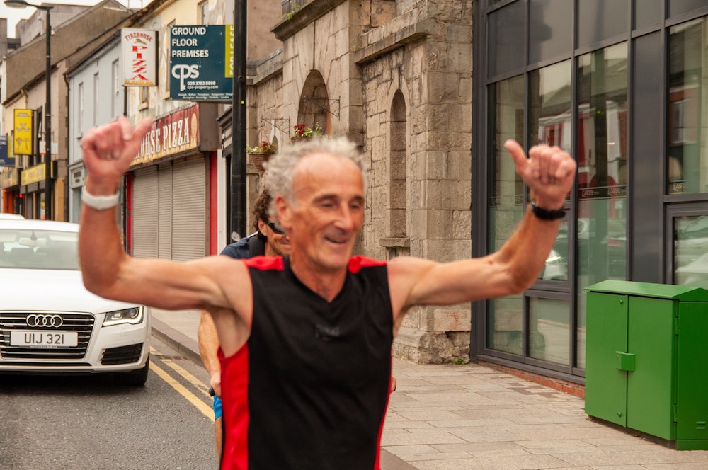 Mattie Lennon completes his Camino Mhacha run