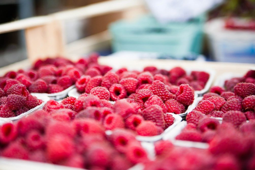 Farmers' markets