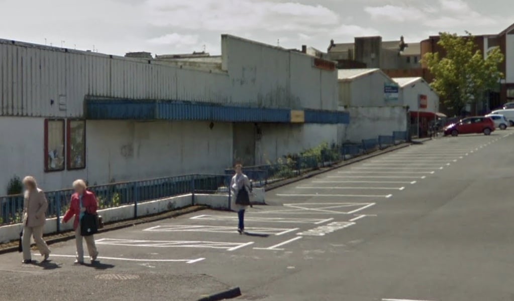 Derelict Lurgan supermarket