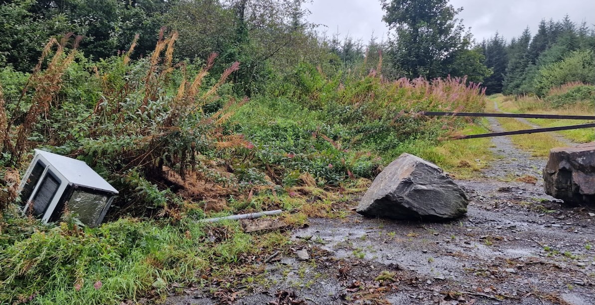 Flytipping in Clady