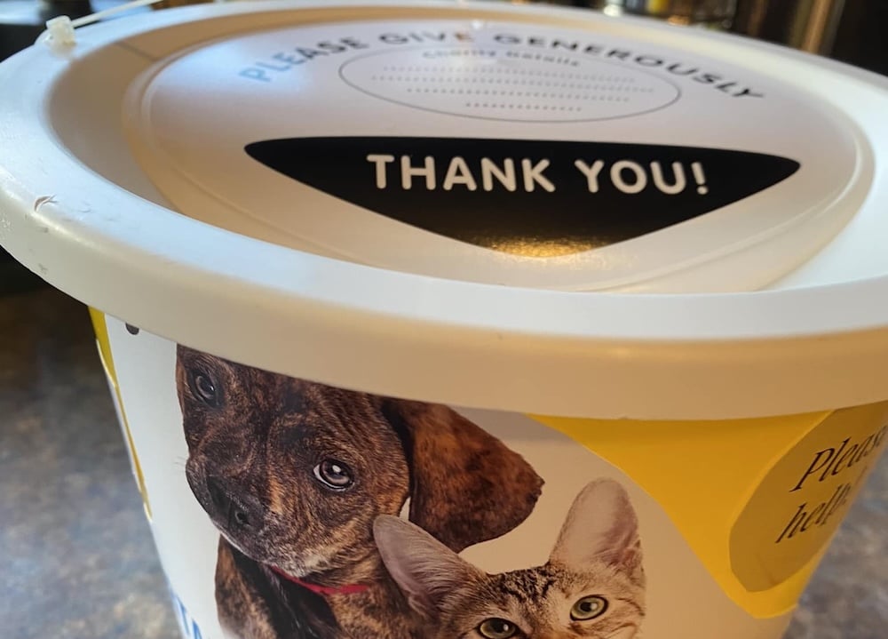 Pet food bank