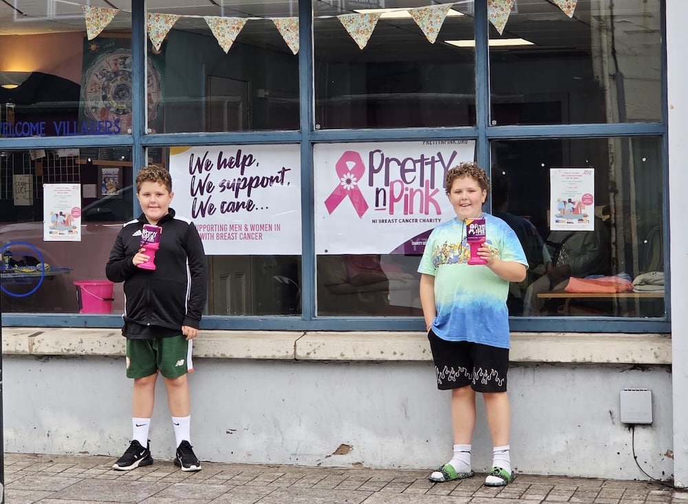 Tristan and Jason Finn collecting for Pretty'n'Pink